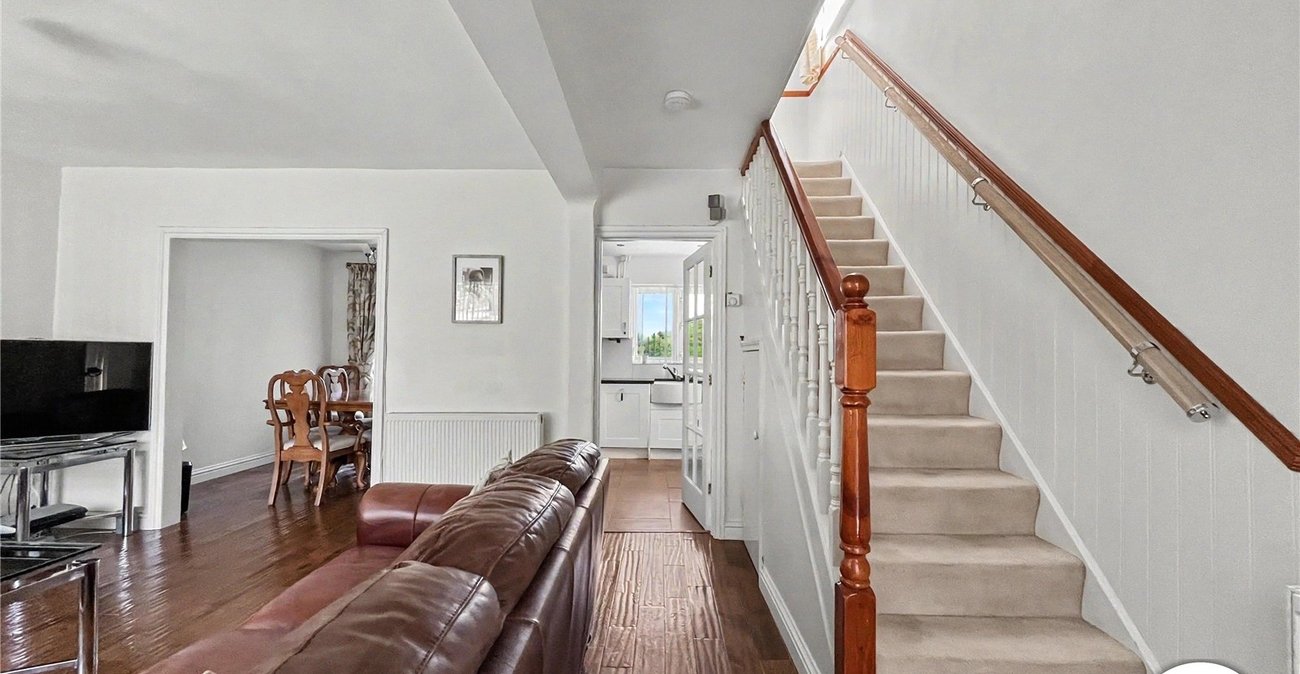 3 bedroom house for sale in Walderslade | Robinson Michael & Jackson