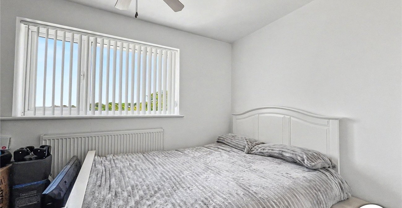 3 bedroom house for sale in Walderslade | Robinson Michael & Jackson