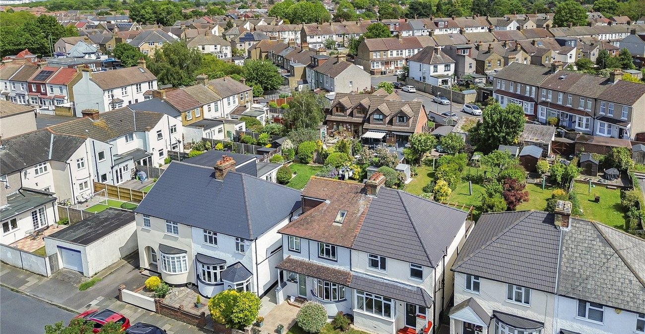 3 bedroom house for sale in Dartford | Robinson Jackson