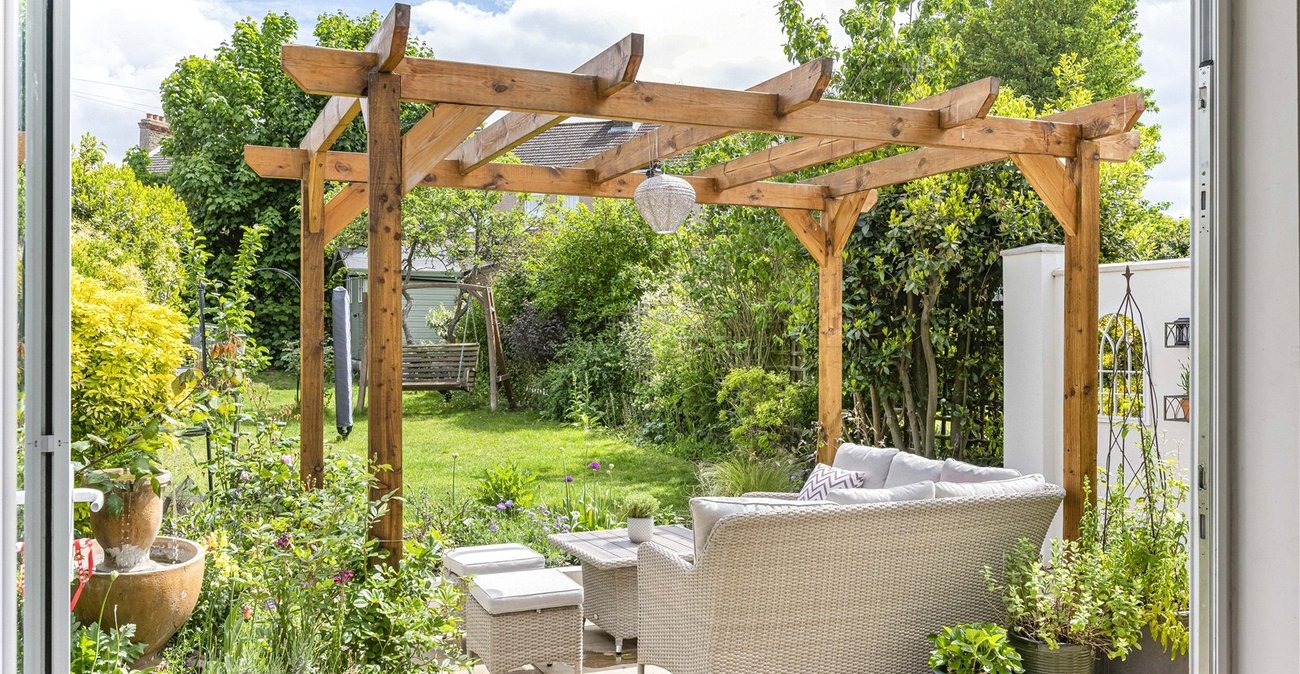 3 bedroom house for sale in Dartford | Robinson Jackson