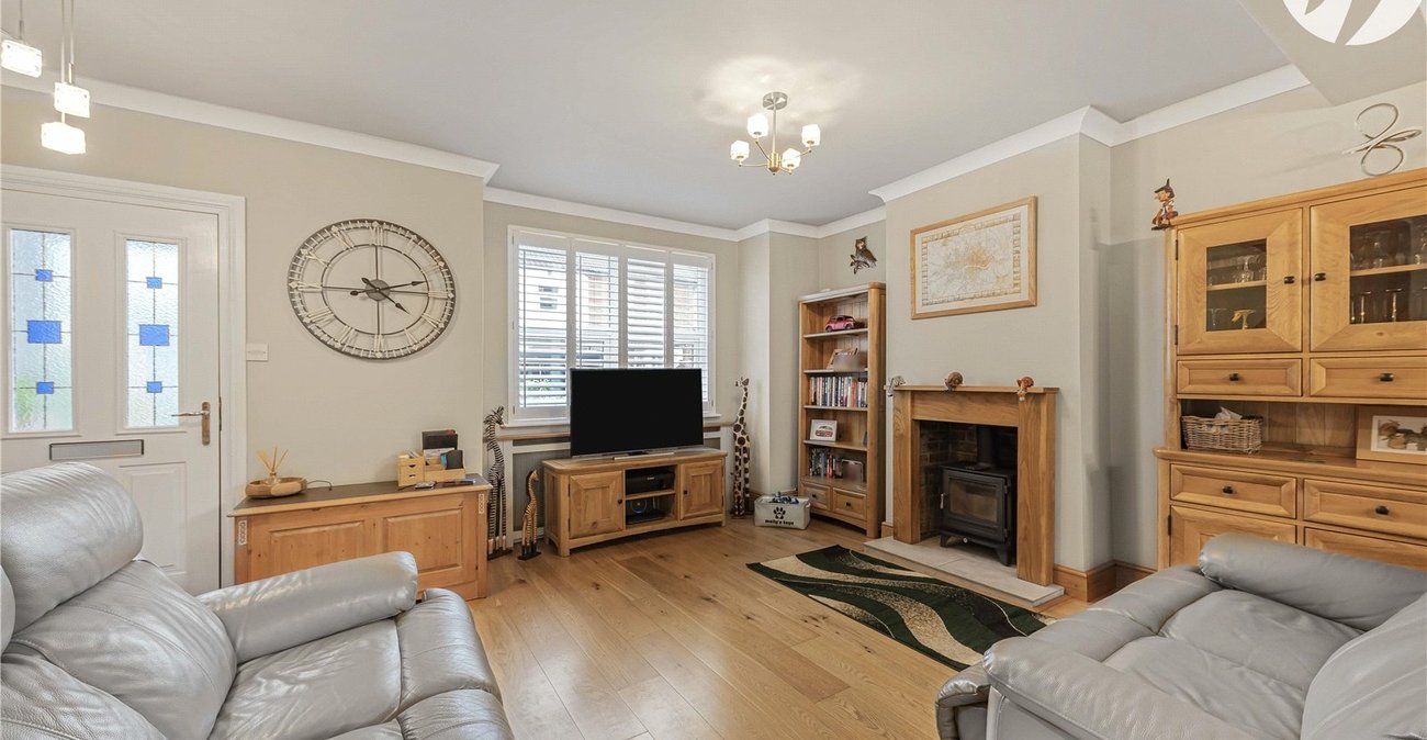 2 bedroom house for sale in Dartford | Robinson Jackson