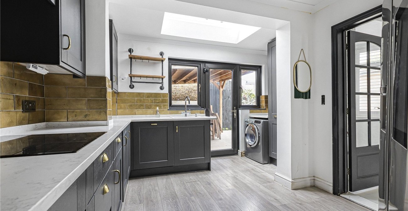 3 bedroom house for sale in Dartford | Robinson Jackson