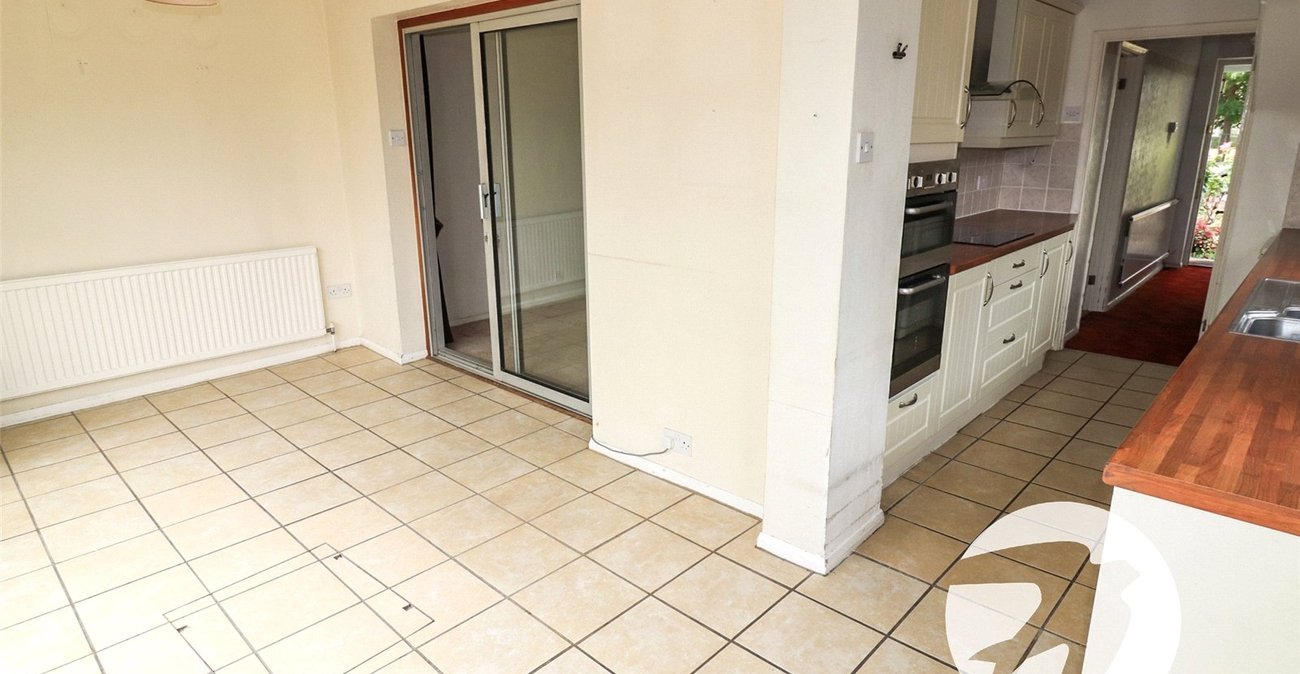 3 bedroom house for sale in Erith | Robinson Jackson