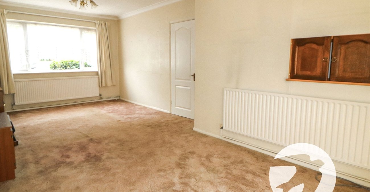 3 bedroom house for sale in Erith | Robinson Jackson
