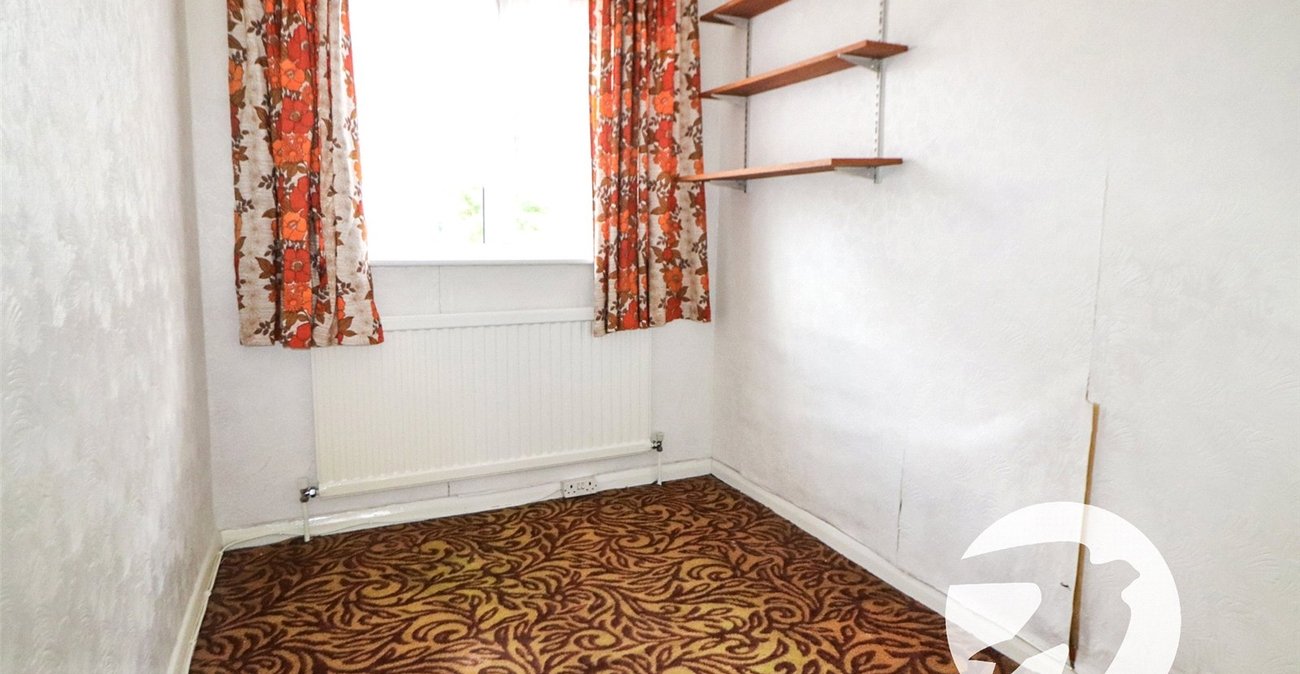 3 bedroom house for sale in Erith | Robinson Jackson