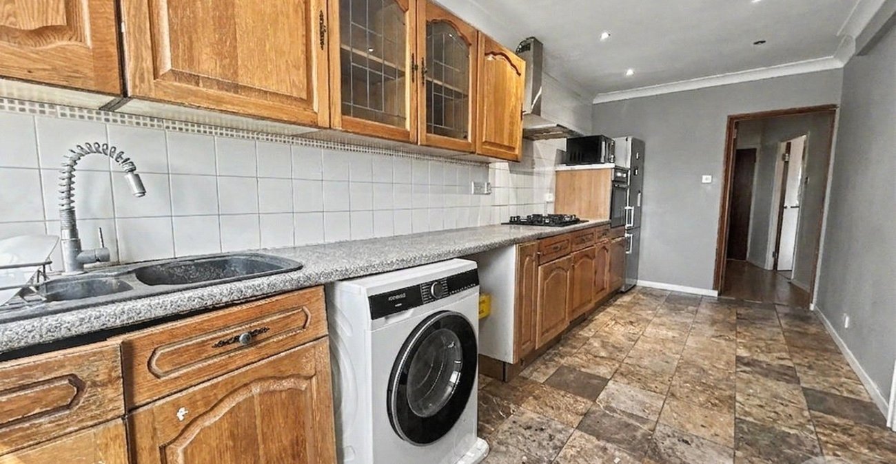 4 bedroom house for sale in South Welling | Robinson Jackson