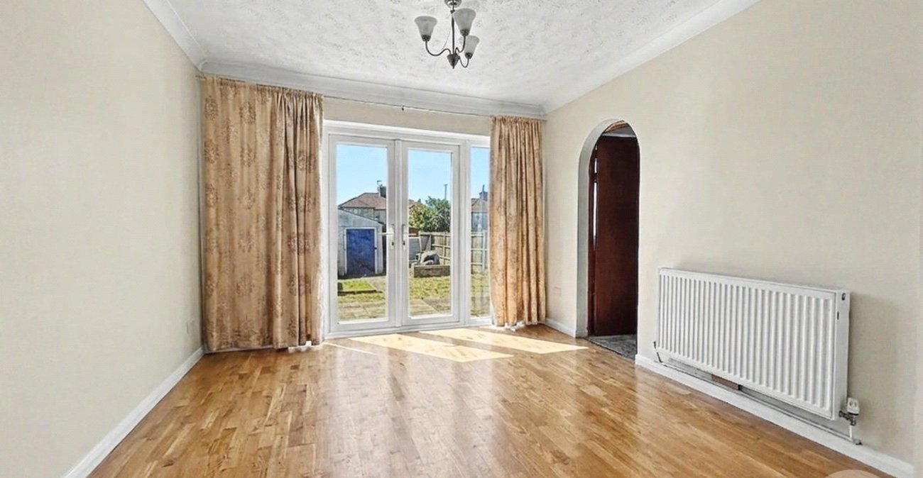 4 bedroom house for sale in South Welling | Robinson Jackson