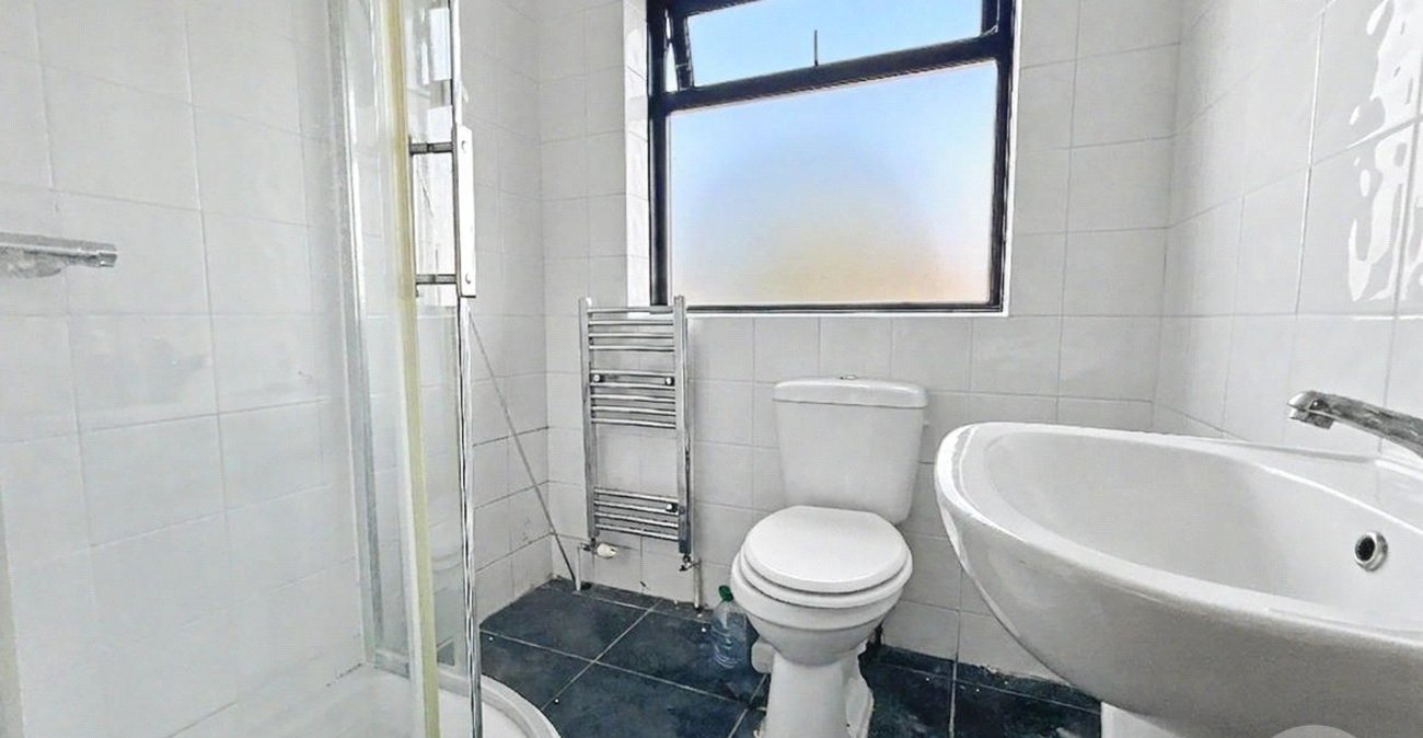 4 bedroom house for sale in South Welling | Robinson Jackson