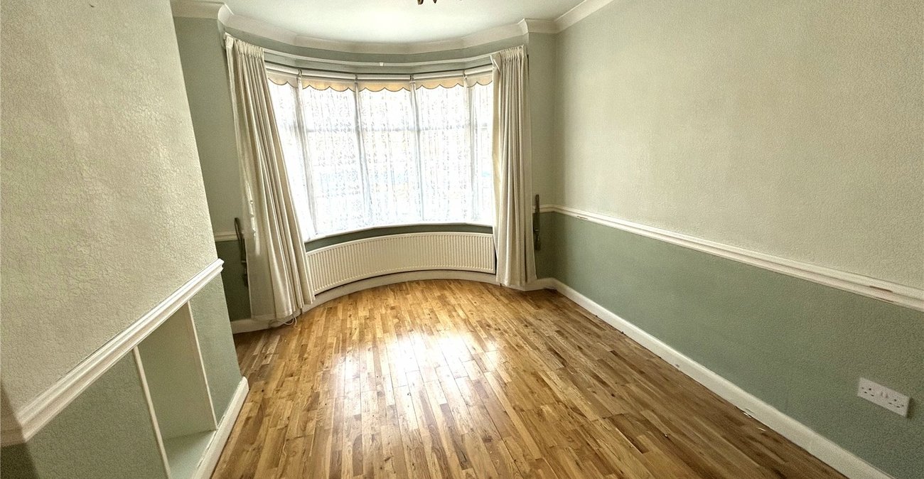 3 bedroom house for sale in South Welling | Robinson Jackson