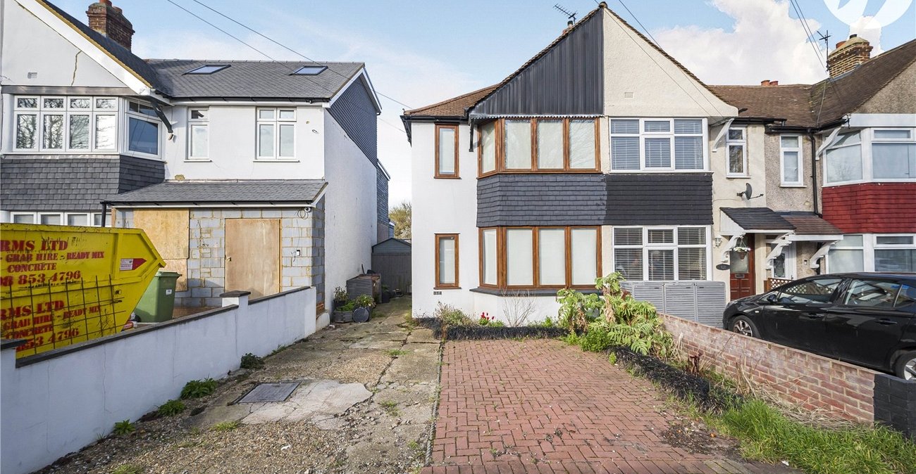 2 bedroom house to rent in South Welling | Robinson Jackson