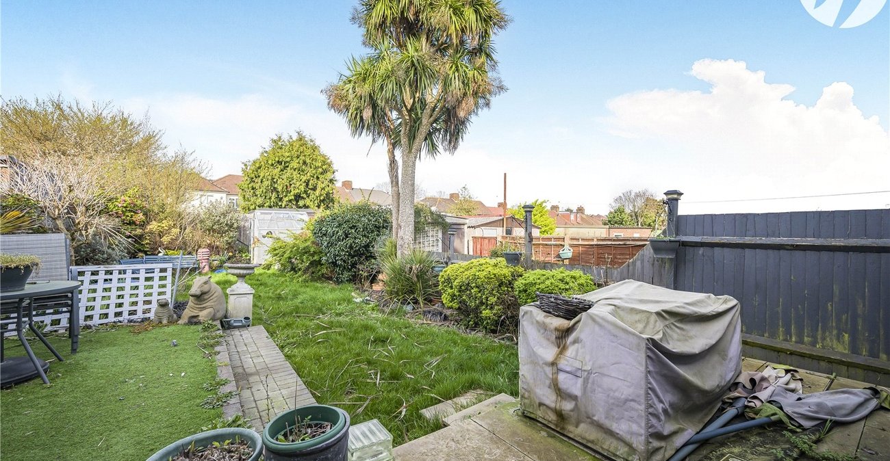 2 bedroom house to rent in South Welling | Robinson Jackson