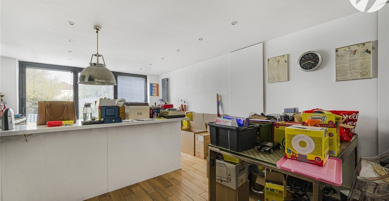 2 bedroom house to rent in South Welling | Robinson Jackson