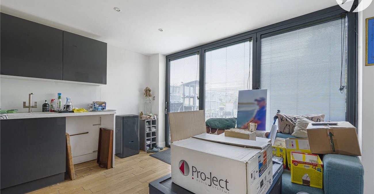 2 bedroom house to rent in South Welling | Robinson Jackson