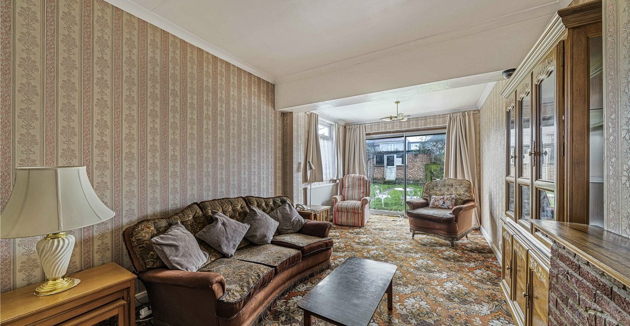 3 bedroom house for sale in South Welling | Robinson Jackson