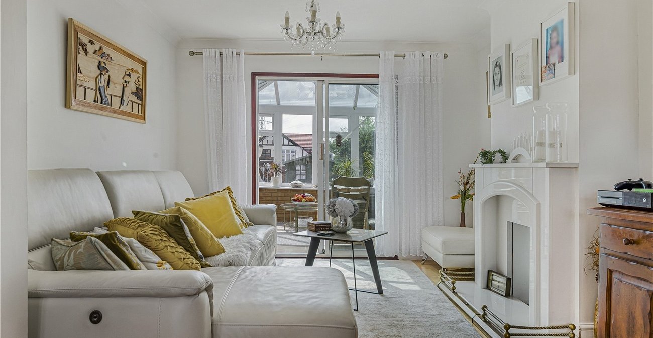 4 bedroom house for sale in South Welling | Robinson Jackson