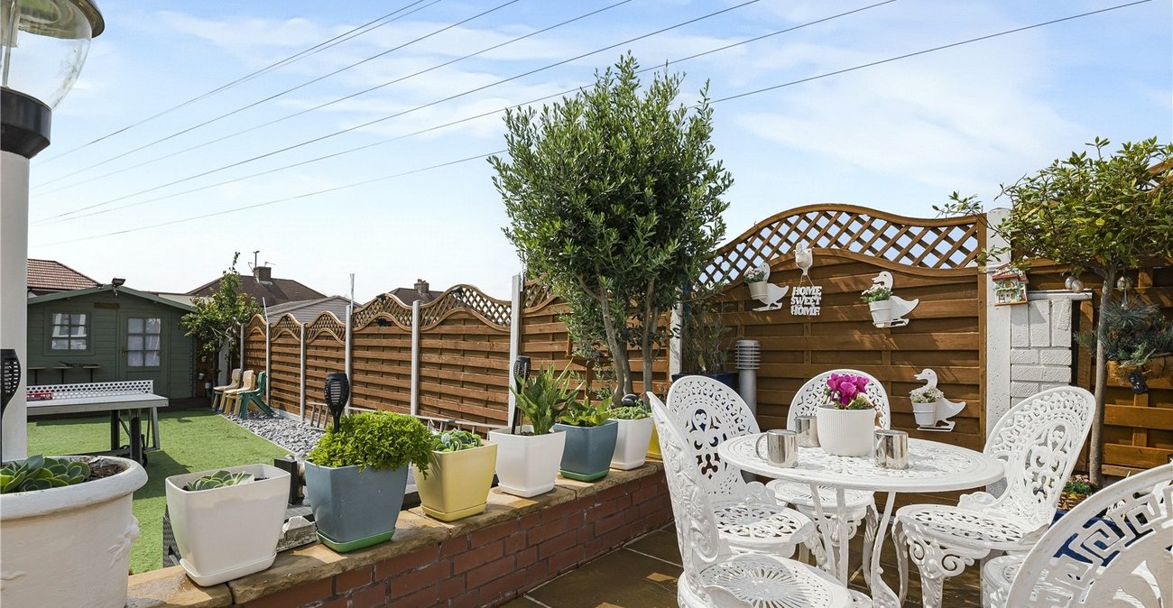 4 bedroom house for sale in South Welling | Robinson Jackson