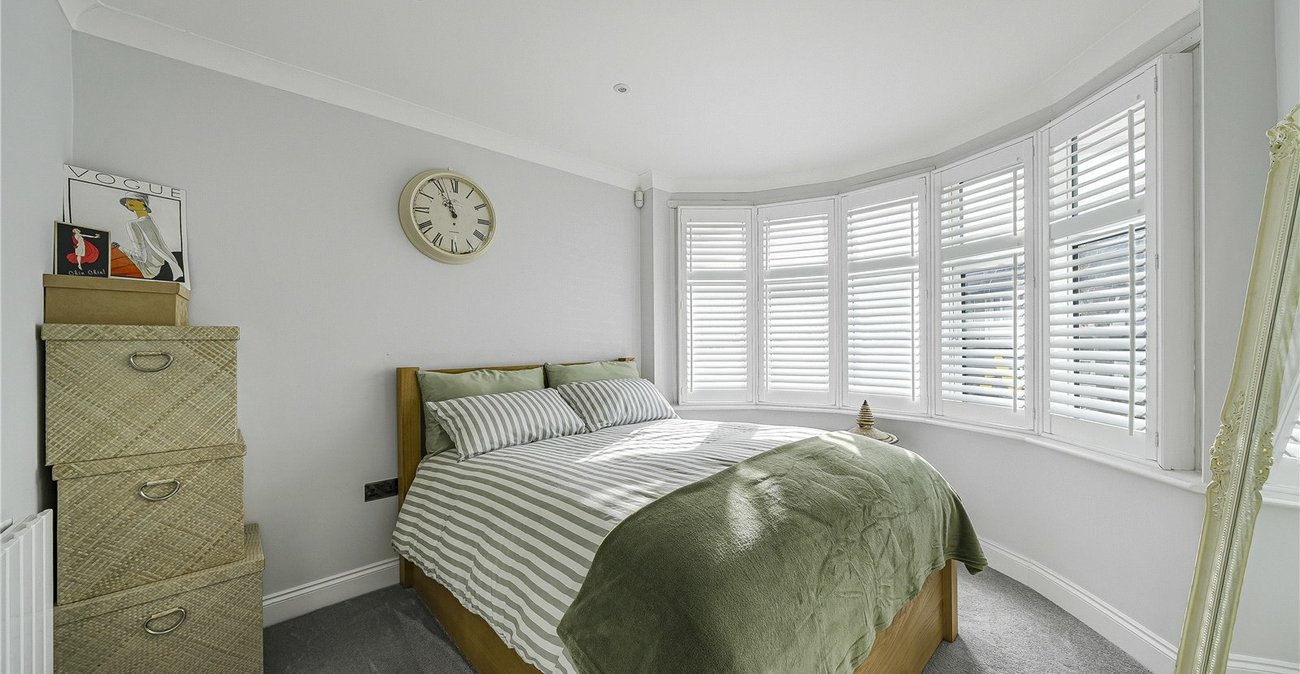 3 bedroom bungalow for sale in South Welling | Robinson Jackson