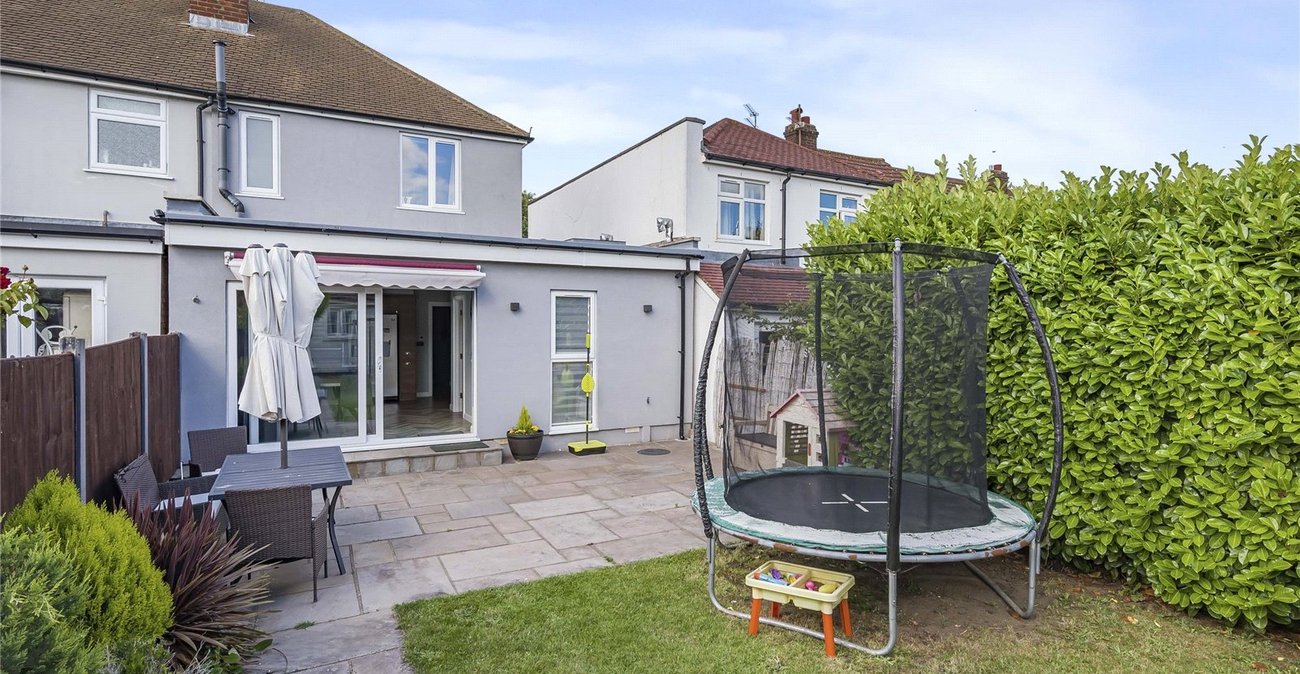 4 bedroom house for sale in South Welling | Robinson Jackson
