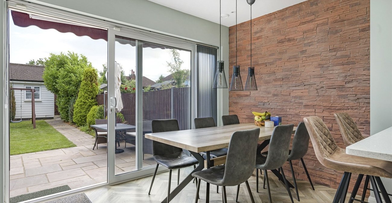 4 bedroom house for sale in South Welling | Robinson Jackson