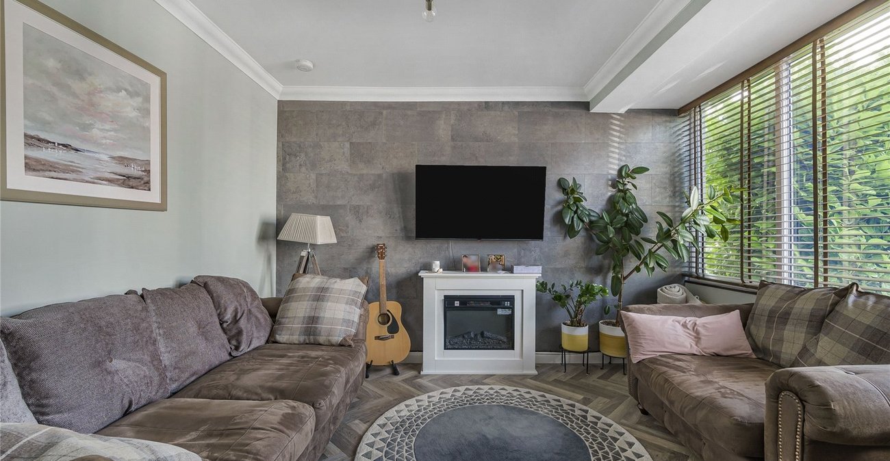 4 bedroom house for sale in South Welling | Robinson Jackson
