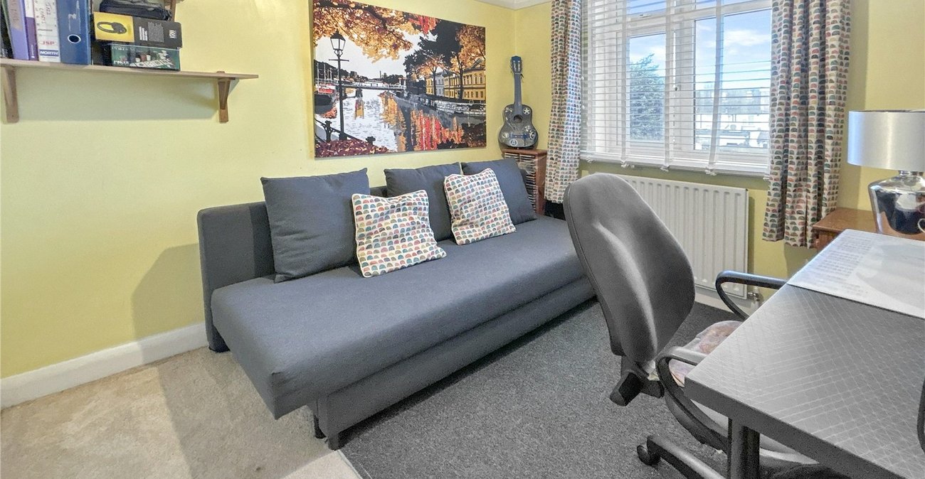 3 bedroom house for sale in Welling | Robinson Jackson