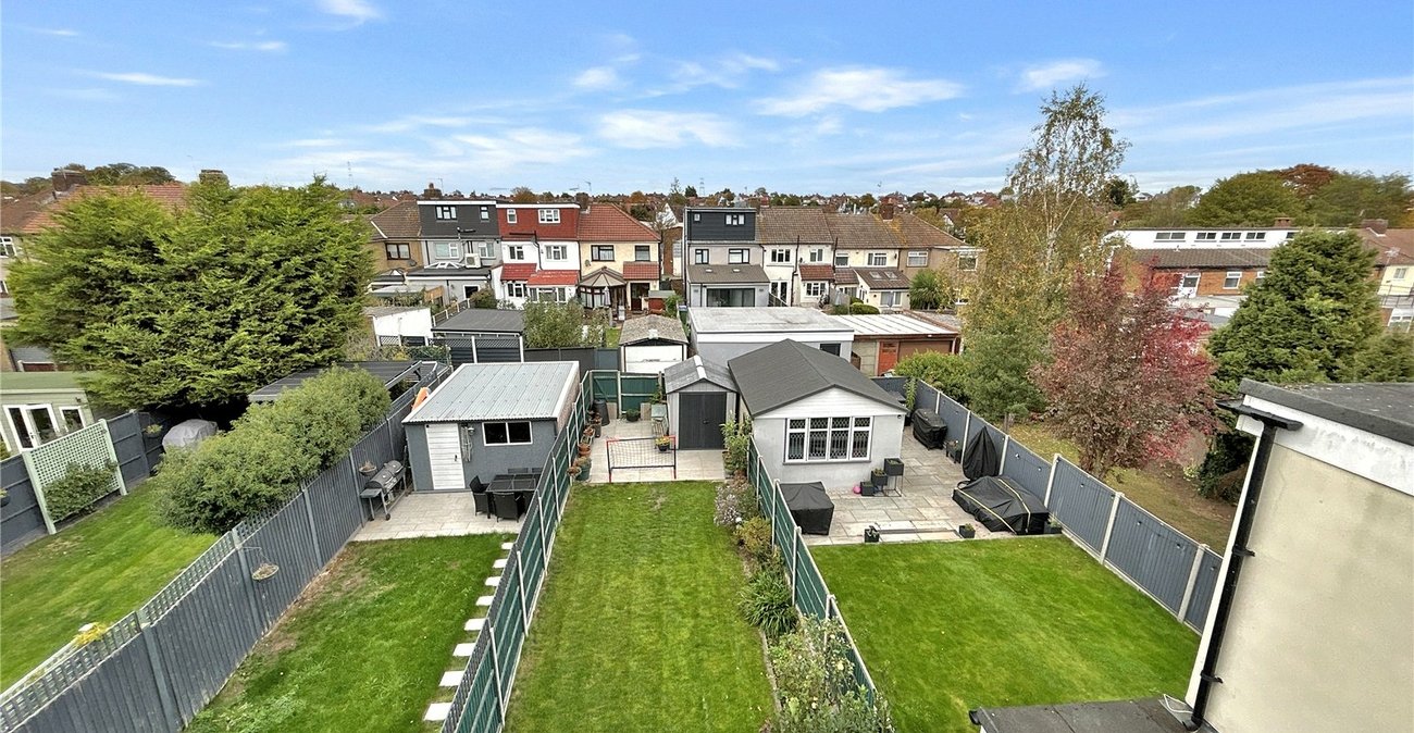 3 bedroom house for sale in Welling | Robinson Jackson