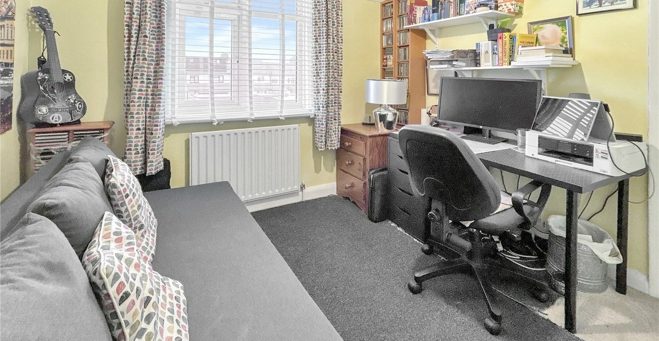 3 bedroom house for sale in Welling | Robinson Jackson