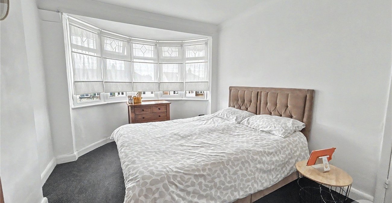 3 bedroom house for sale in Welling | Robinson Jackson