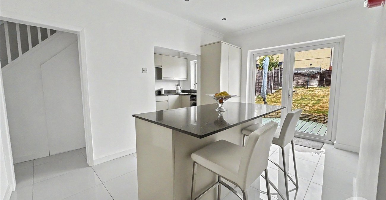 3 bedroom house for sale in Welling | Robinson Jackson
