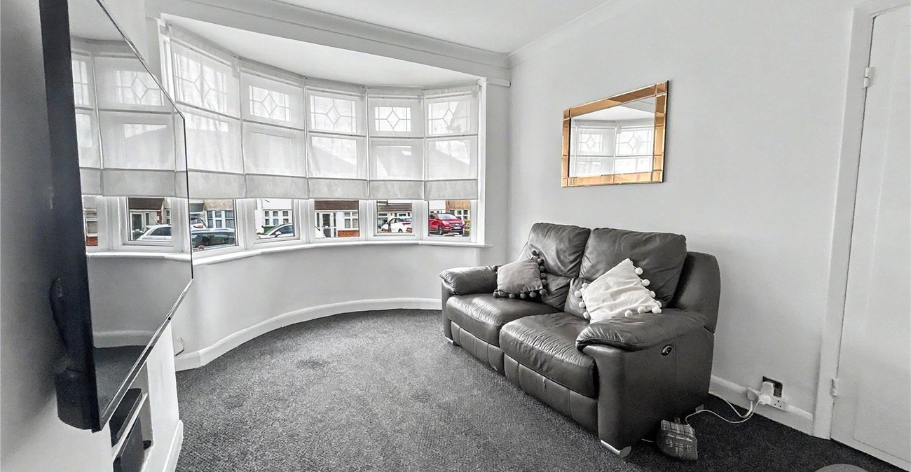 3 bedroom house for sale in Welling | Robinson Jackson