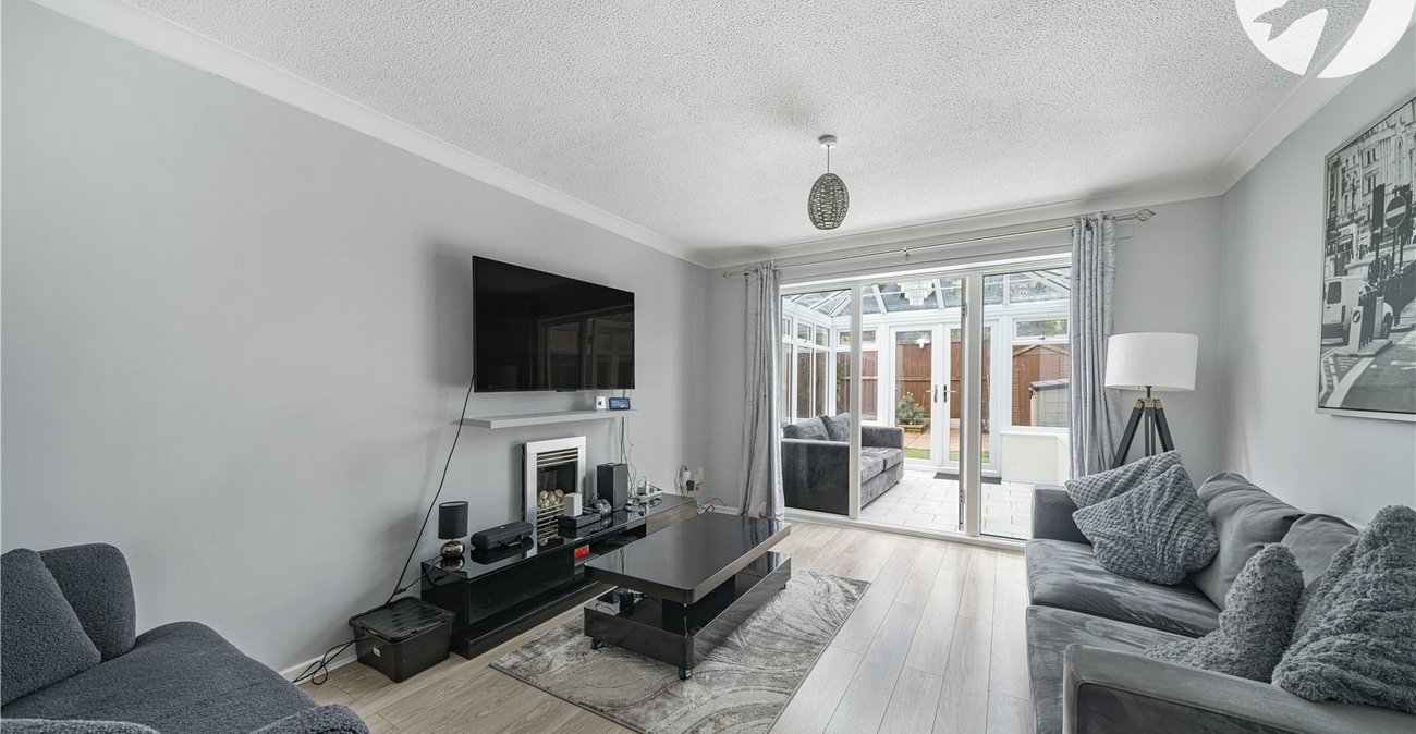 2 bedroom house for sale in Chalk | Robinson Michael & Jackson