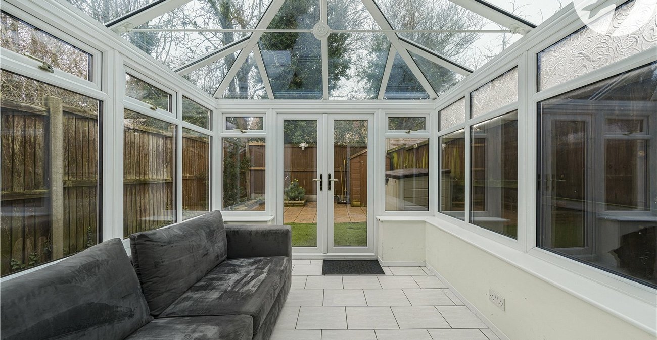 2 bedroom house for sale in Chalk | Robinson Michael & Jackson