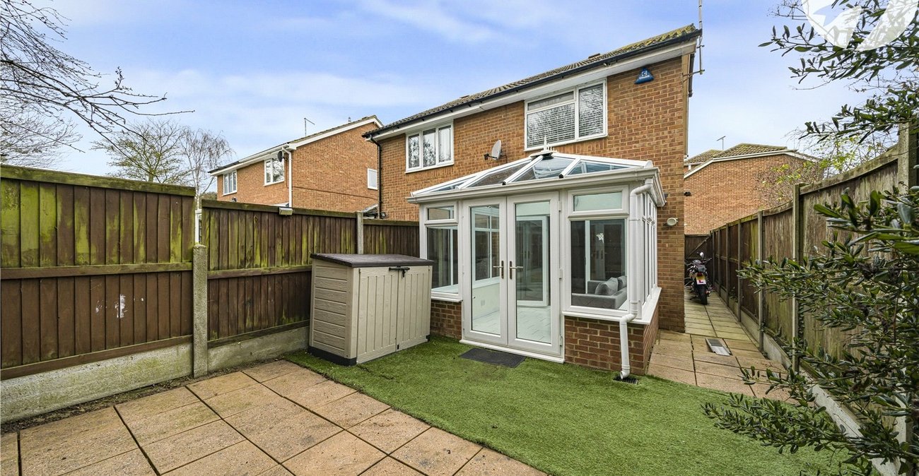 2 bedroom house for sale in Chalk | Robinson Michael & Jackson