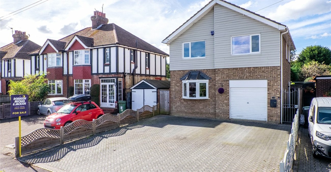 4 bedroom house for sale in Maidstone | Robinson Michael & Jackson