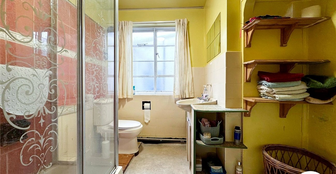 3 bedroom house for sale in Maidstone | Robinson Michael & Jackson