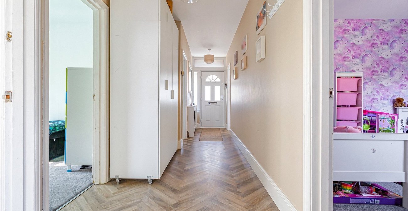 3 bedroom bungalow for sale in Maidstone | Robinson Michael & Jackson