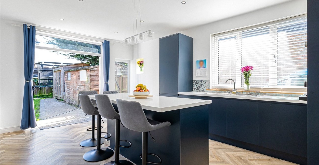 3 bedroom bungalow for sale in Maidstone | Robinson Michael & Jackson