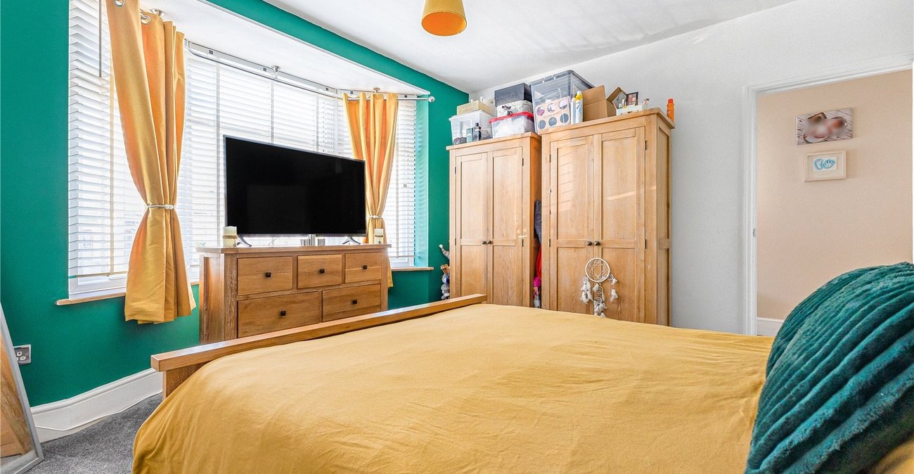 3 bedroom bungalow for sale in Maidstone | Robinson Michael & Jackson