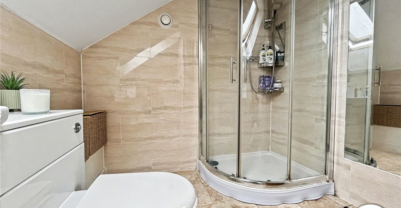 3 bedroom house for sale in Rochester | Robinson Michael & Jackson