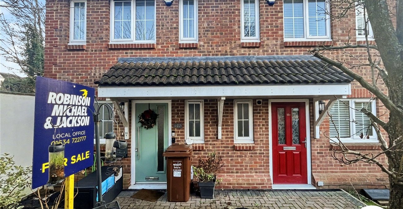 3 bedroom house for sale in Rochester | Robinson Michael & Jackson