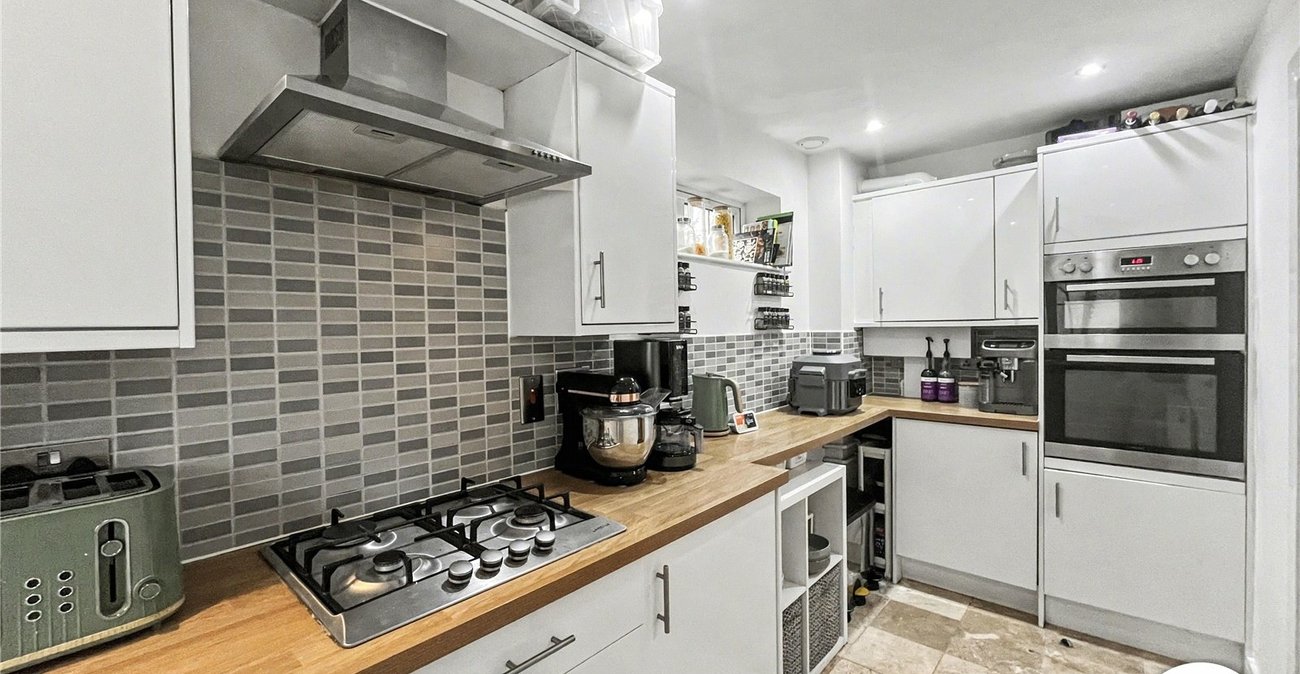 3 bedroom house for sale in Rochester | Robinson Michael & Jackson