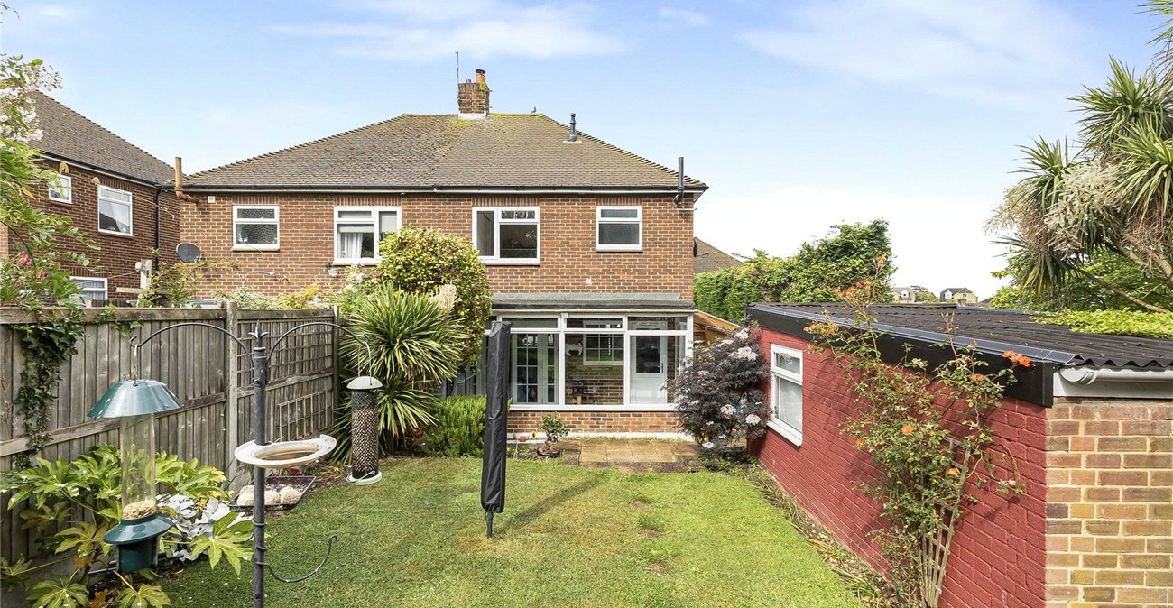 3 bedroom house for sale in Rochester | Robinson Michael & Jackson
