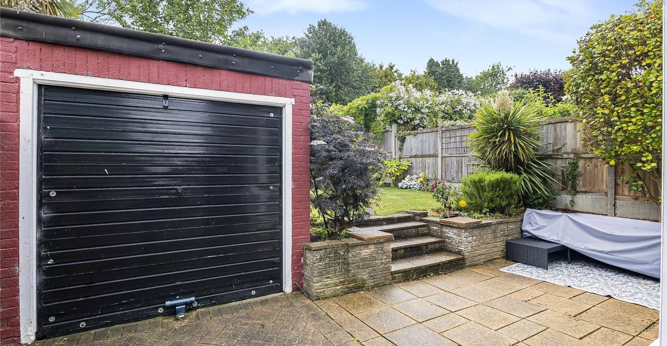 3 bedroom house for sale in Rochester | Robinson Michael & Jackson
