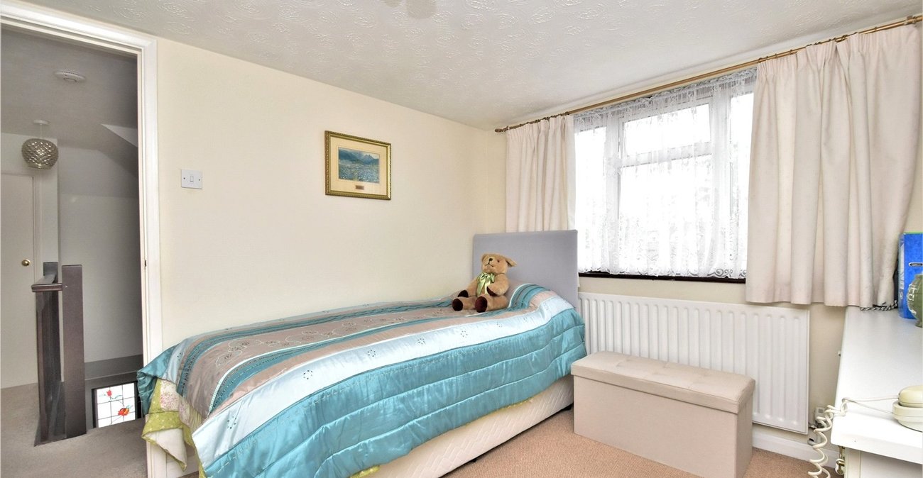 3 bedroom bungalow for sale in West Dartford | Robinson Jackson