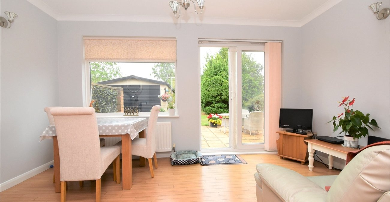 3 bedroom bungalow for sale in West Dartford | Robinson Jackson