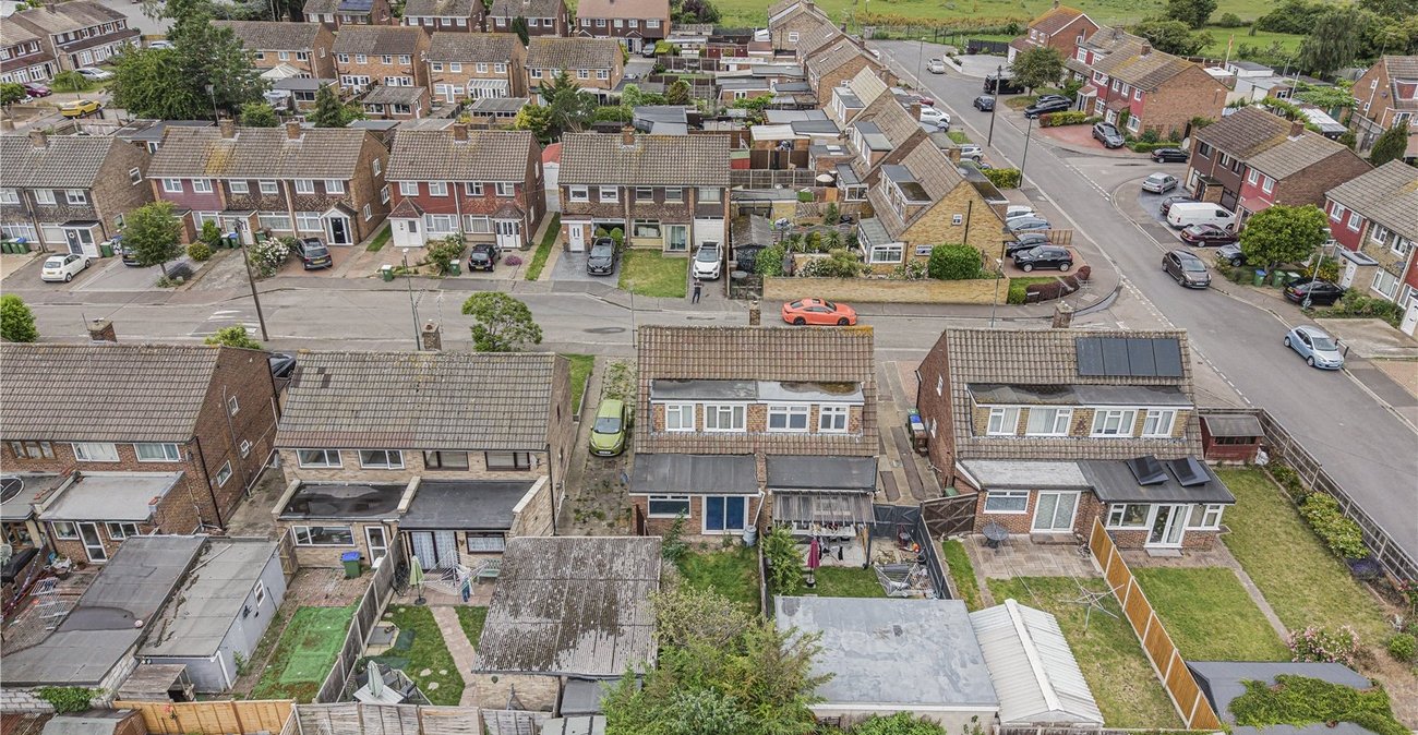 3 bedroom house for sale in Crayford | Robinson Jackson