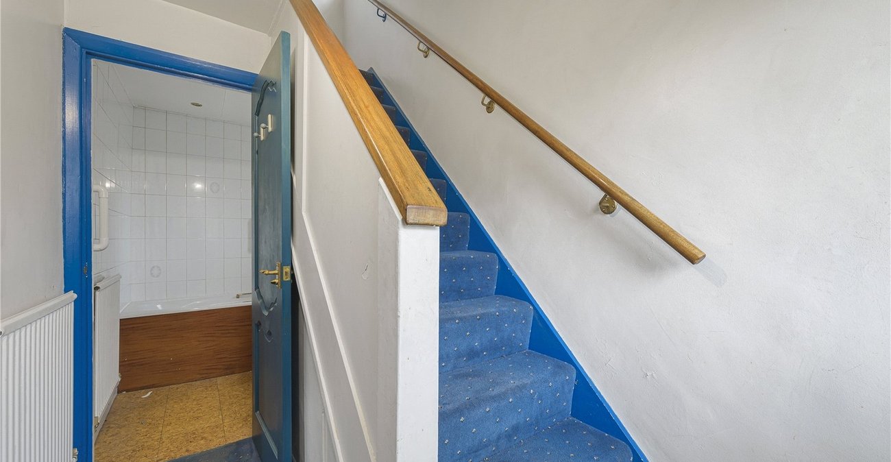 3 bedroom house for sale in Crayford | Robinson Jackson
