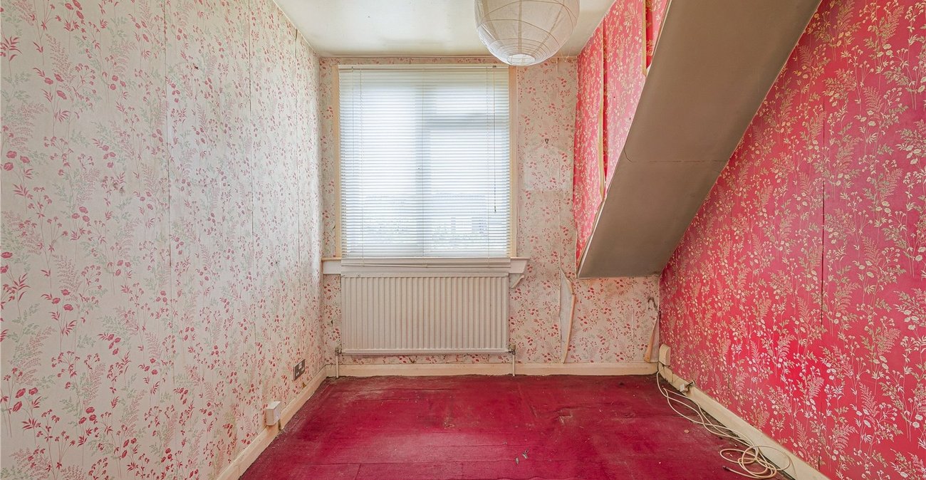 3 bedroom house for sale in Crayford | Robinson Jackson