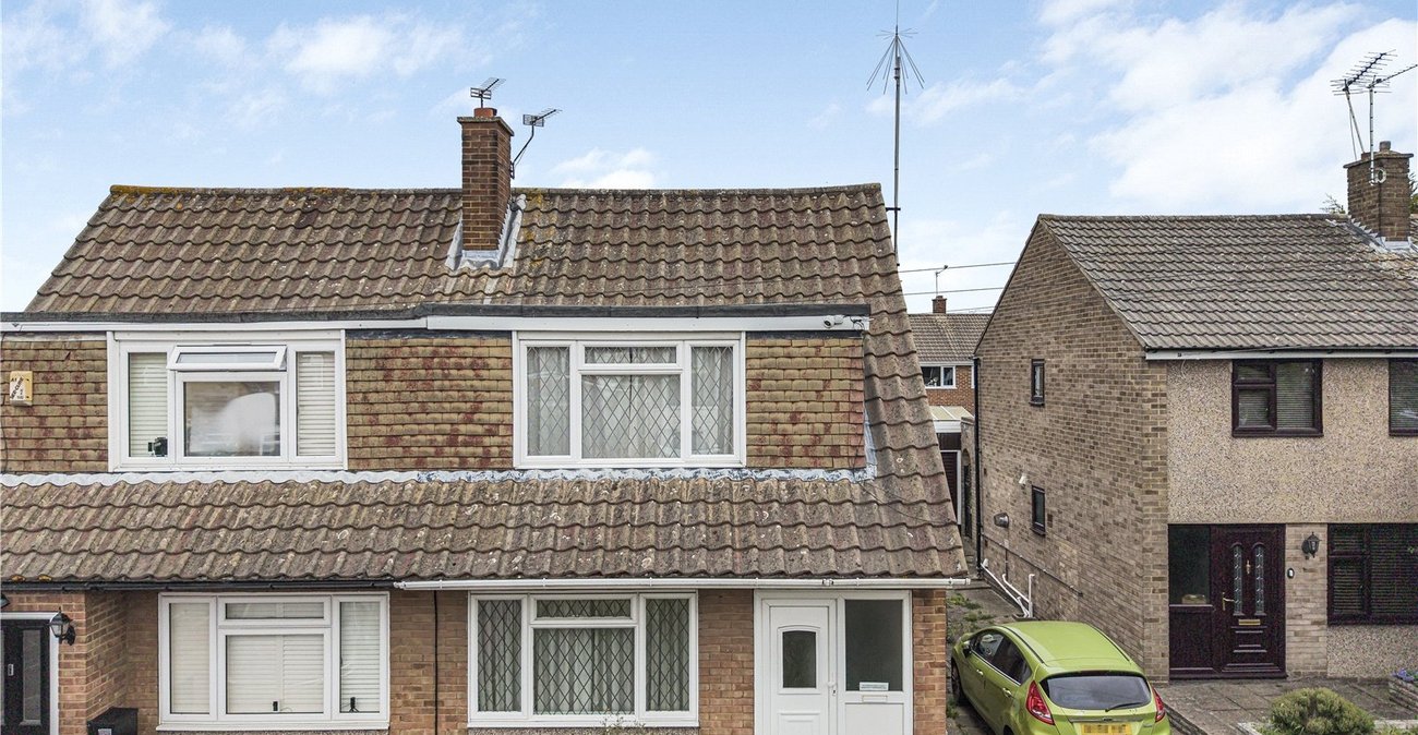 3 bedroom house for sale in Crayford | Robinson Jackson