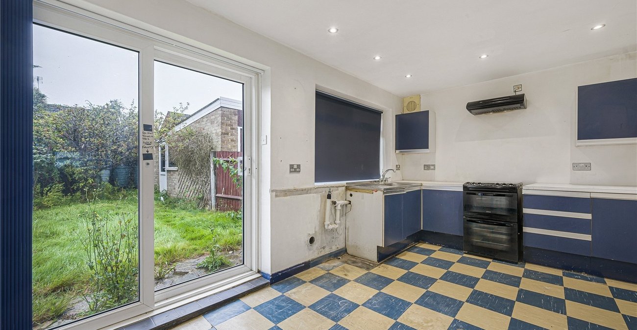 3 bedroom house for sale in Crayford | Robinson Jackson